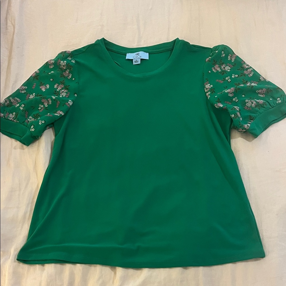 CeCe Green Floral Puff Sleeve Tee